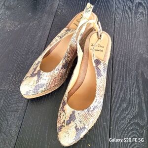 NEW ESPADRILLES size 38